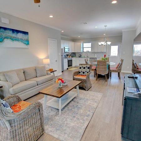 Yellow Beach Haven, Decks, Views, Mere Steps To Sand Galveston Luaran gambar