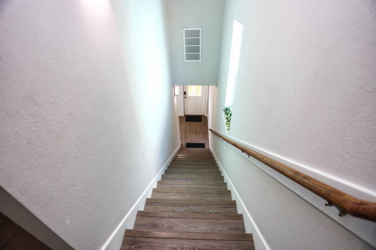 Yellow Beach Haven, Decks, Views, Mere Steps To Sand Galveston Luaran gambar